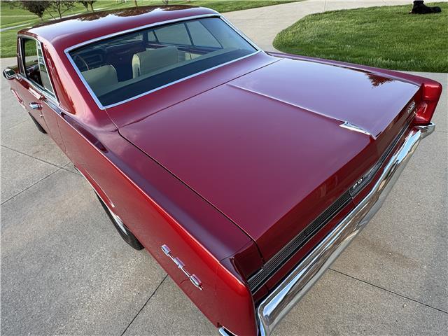 Pontiac-GTO-1964-2-Door-Coupe-31