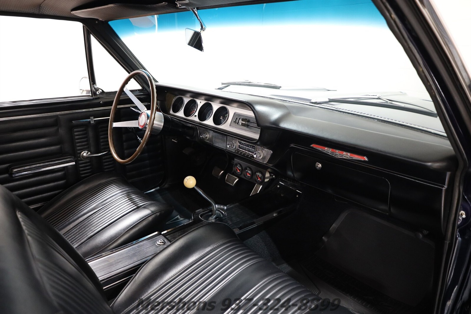 Pontiac-GTO-1964-Coupe-10