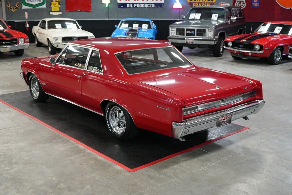 Pontiac-GTO-1964-Coupe-12
