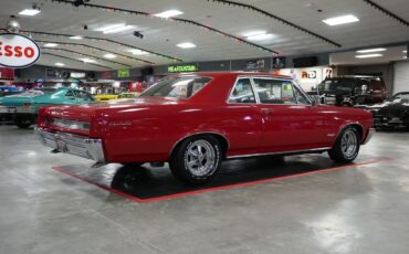 Pontiac-GTO-1964-Coupe-22