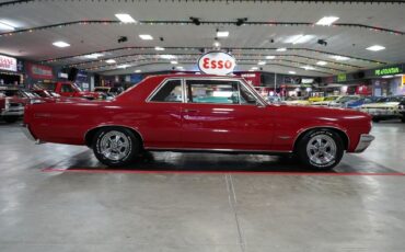 Pontiac-GTO-1964-Coupe-23