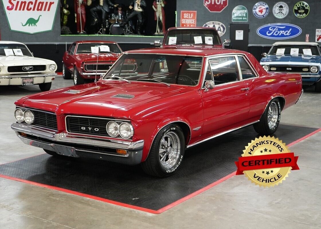 Pontiac-GTO-1964-Coupe