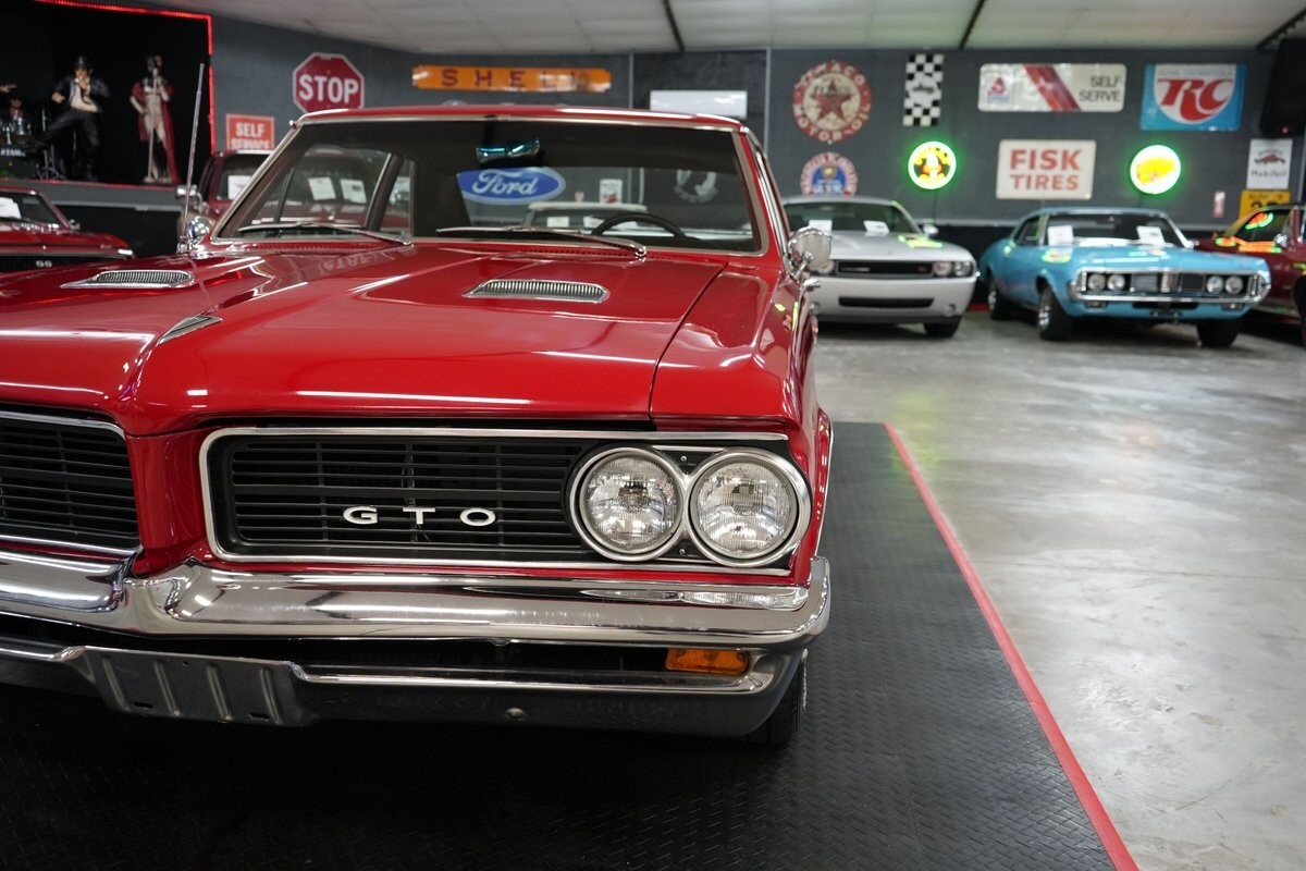 Pontiac-GTO-1964-Coupe-27