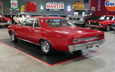 Pontiac-GTO-1964-Coupe-3