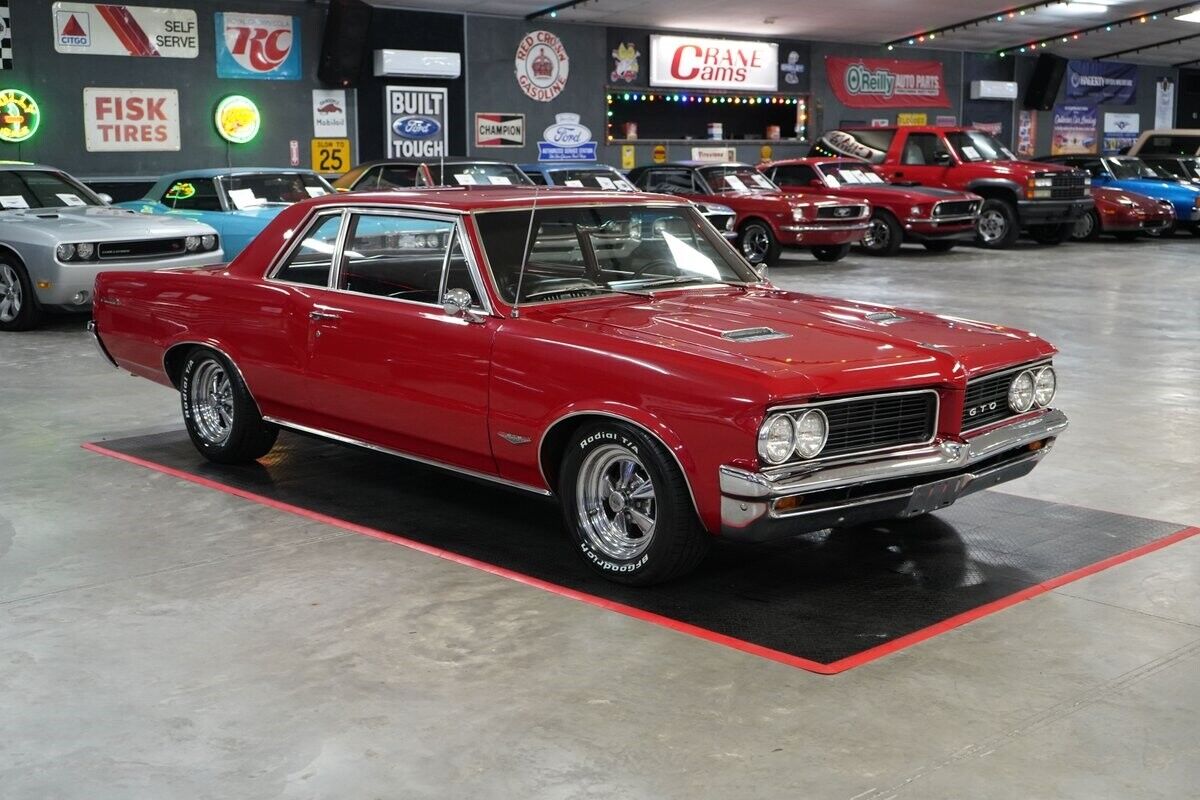 Pontiac-GTO-1964-Coupe-7
