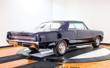 Pontiac-GTO-1964-Coupe-7