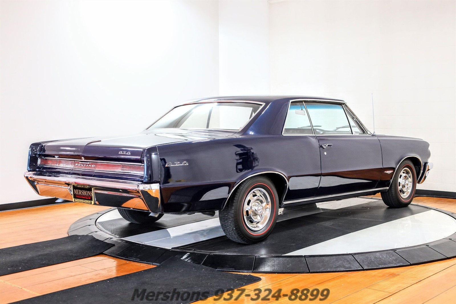 Pontiac-GTO-1964-Coupe-7