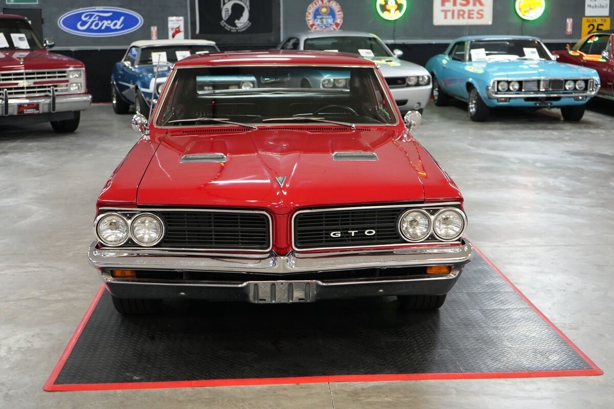 Pontiac-GTO-1964-Coupe-8