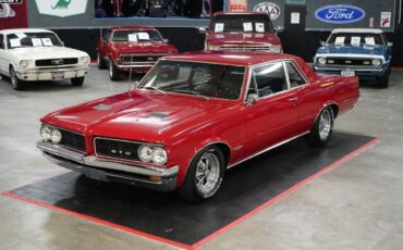 Pontiac-GTO-1964-Coupe-9