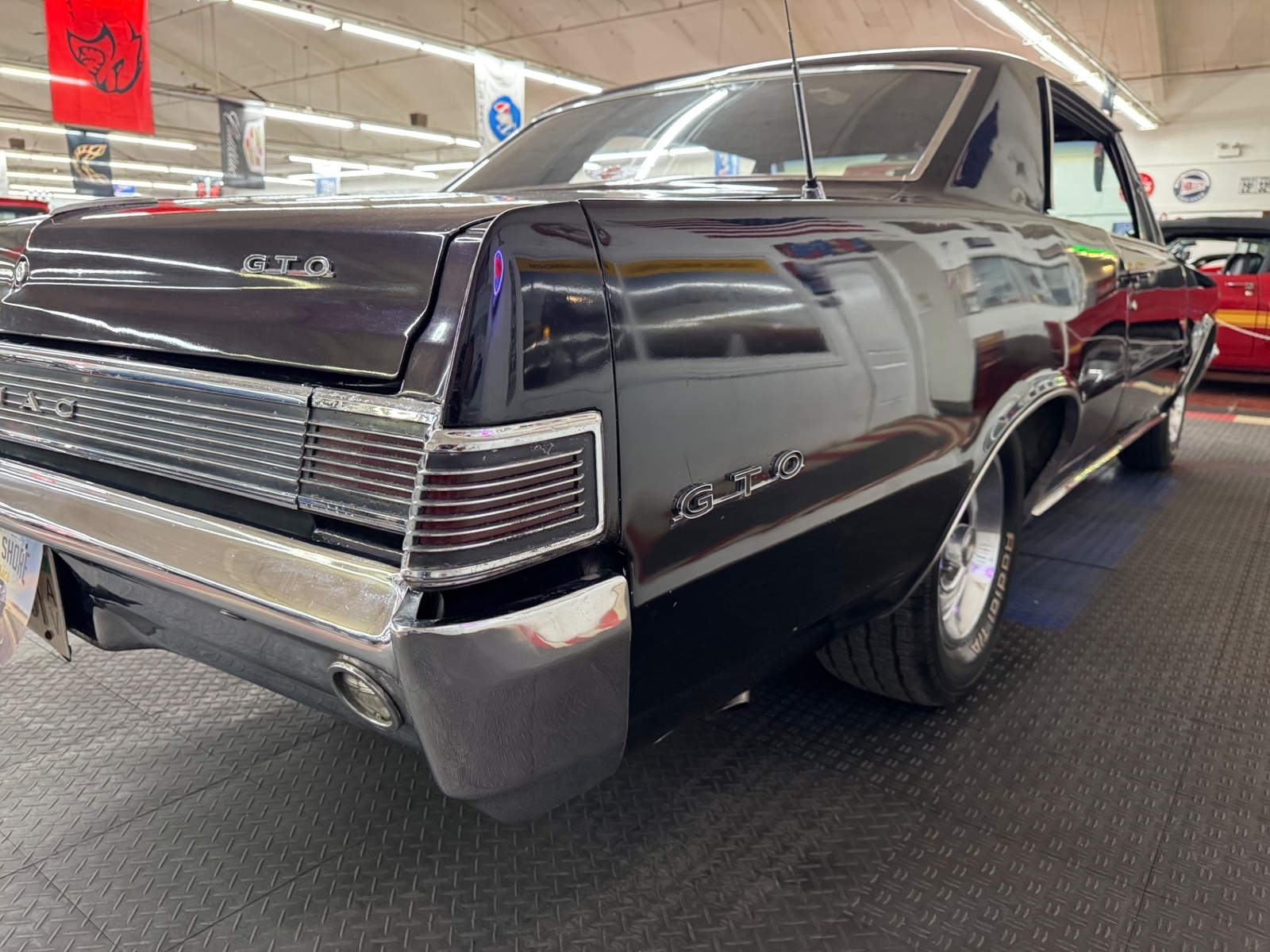 Pontiac-GTO-1965-2-Door-27
