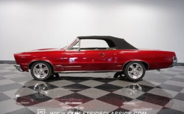 Pontiac-GTO-1965-Convertible-2