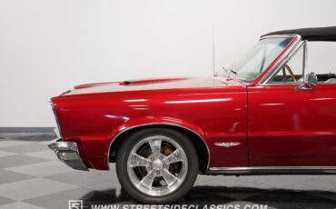 Pontiac-GTO-1965-Convertible-23