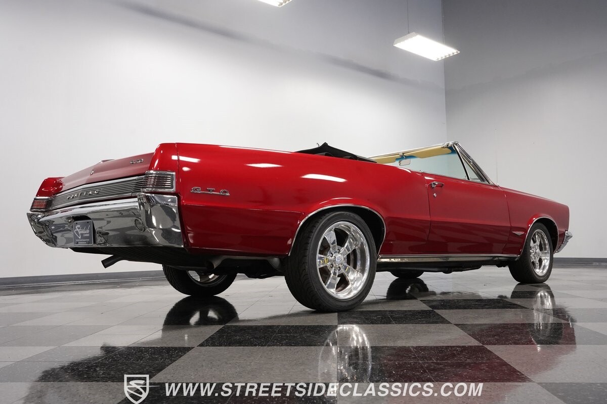 Pontiac-GTO-1965-Convertible-27