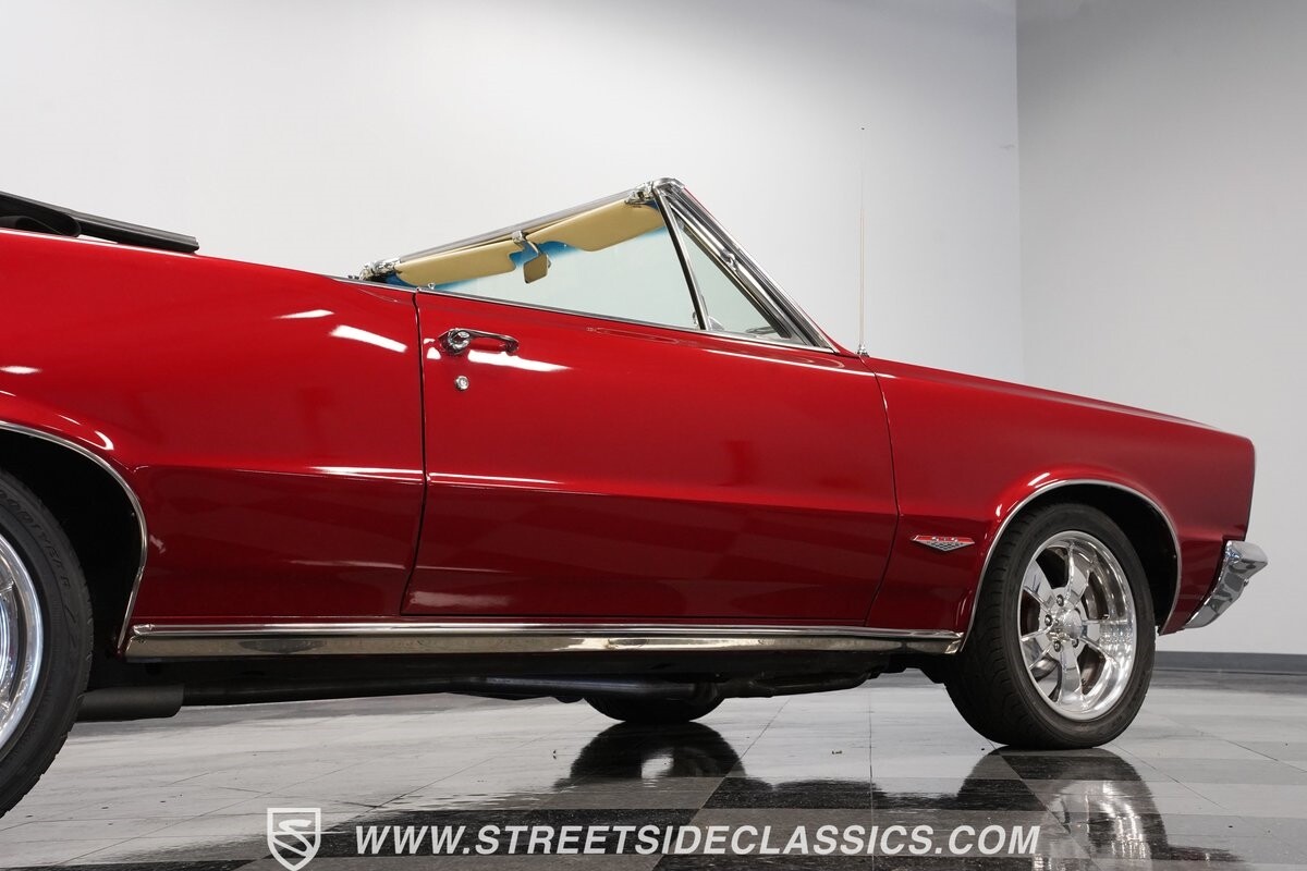 Pontiac-GTO-1965-Convertible-28