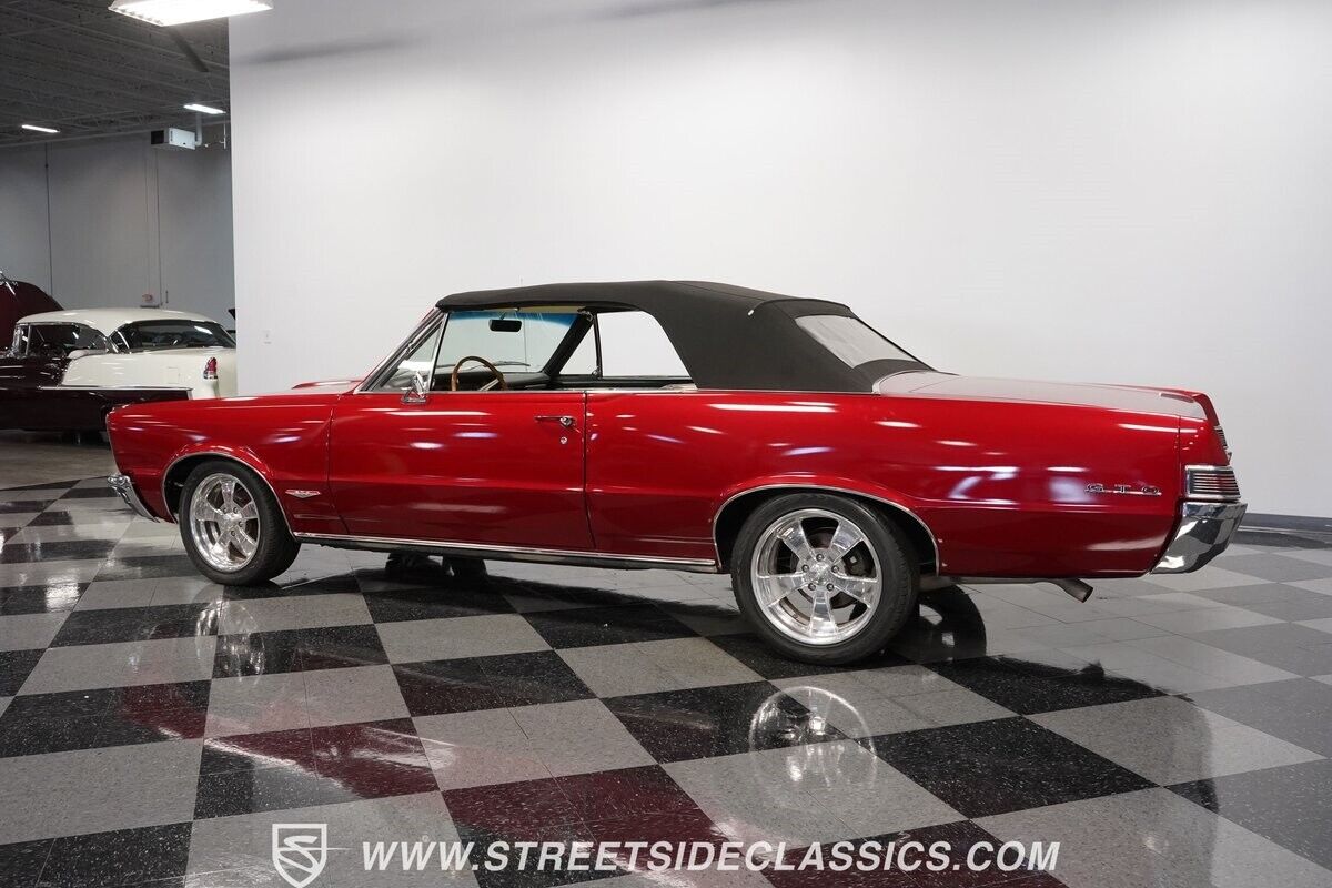 Pontiac-GTO-1965-Convertible-8
