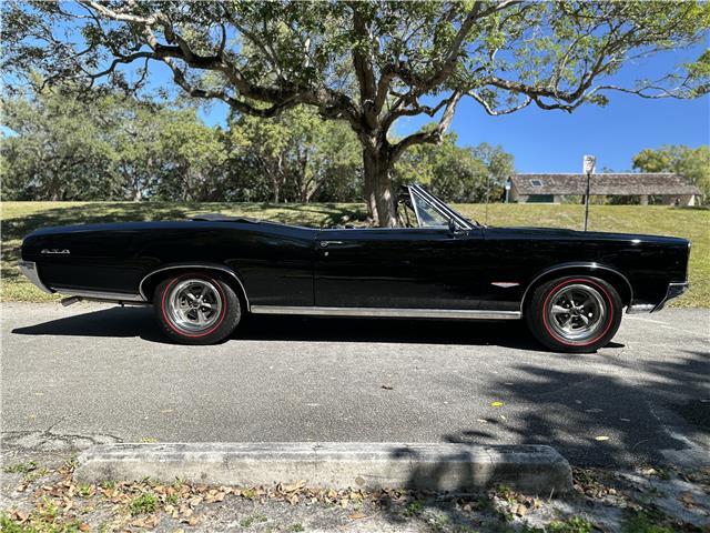 Pontiac-GTO-1966-10