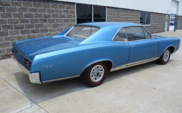 Pontiac-GTO-1967-12