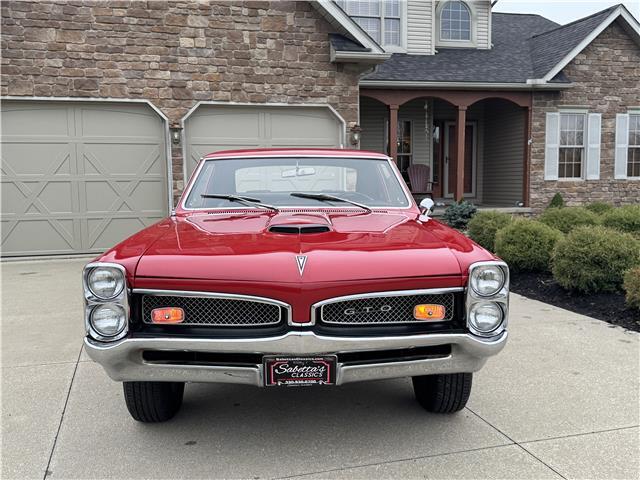Pontiac-GTO-1967-2-Door-Coupe-11