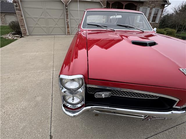 Pontiac-GTO-1967-2-Door-Coupe-17