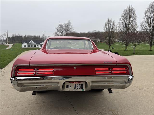 Pontiac-GTO-1967-2-Door-Coupe-2