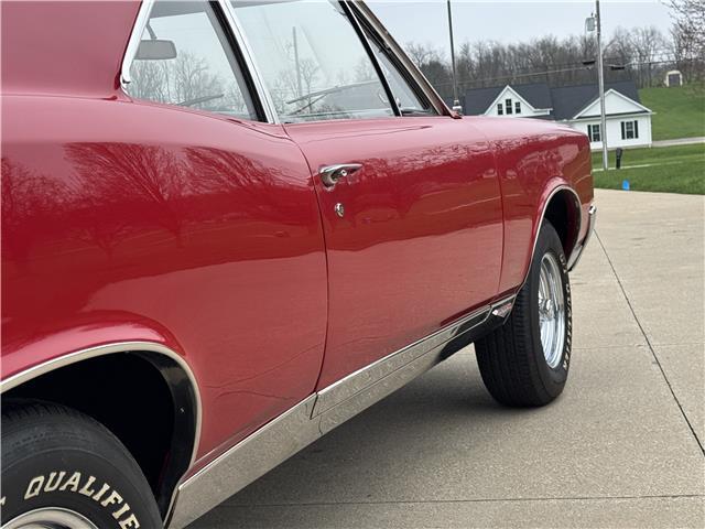 Pontiac-GTO-1967-2-Door-Coupe-23
