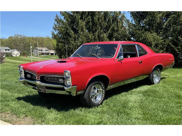 Pontiac-GTO-1967-2-Door-Coupe-39