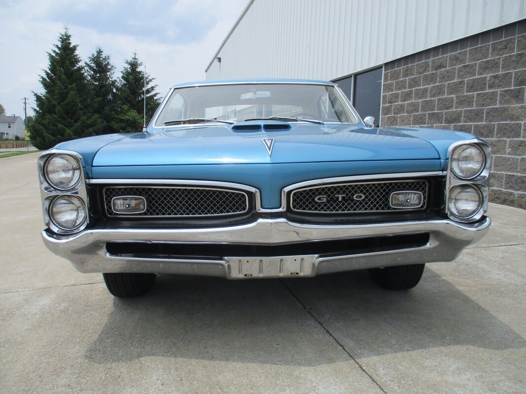 Pontiac-GTO-1967-6