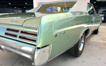 Pontiac-GTO-1967-Convertible-13