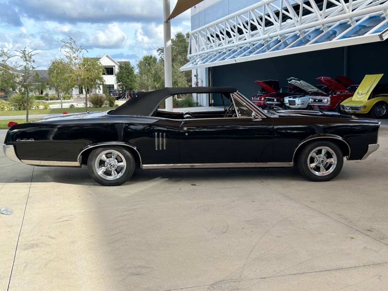 Pontiac-GTO-1967-Convertible-13