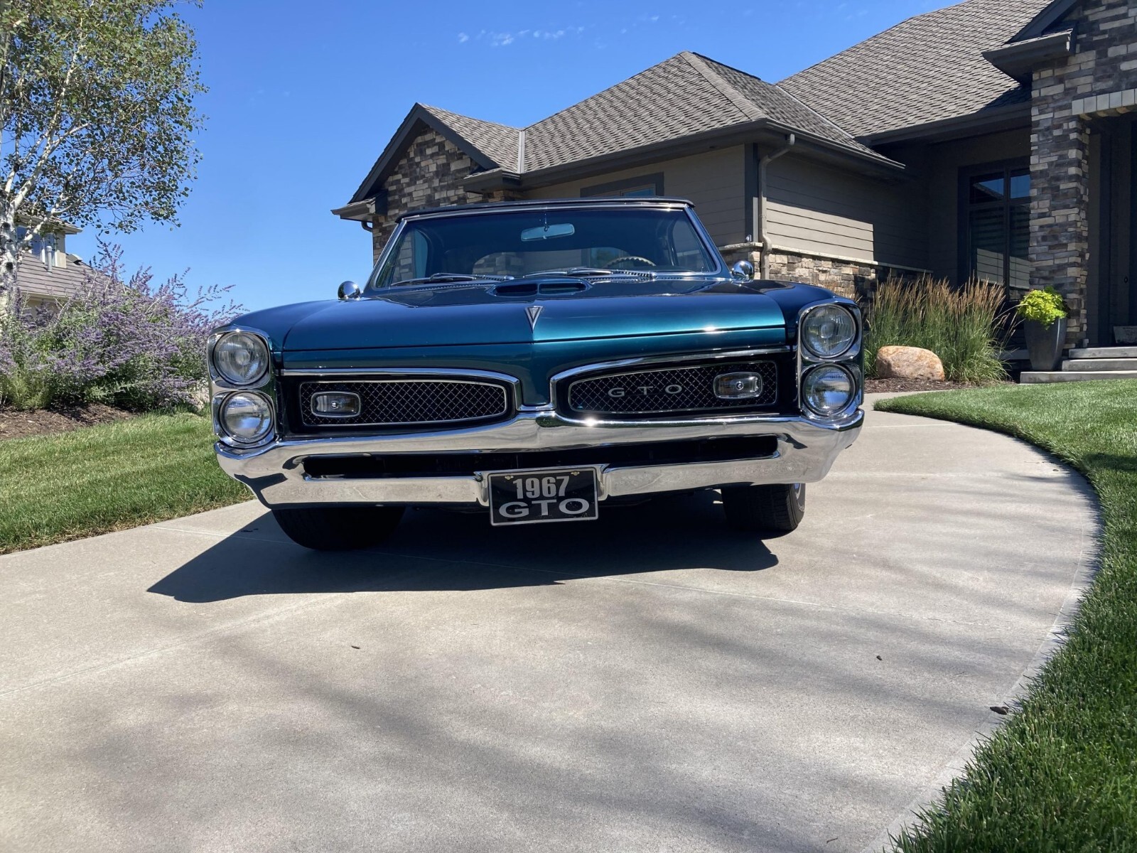 Pontiac-GTO-1967-Convertible-2