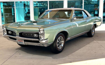 Pontiac-GTO-1967-Convertible-8