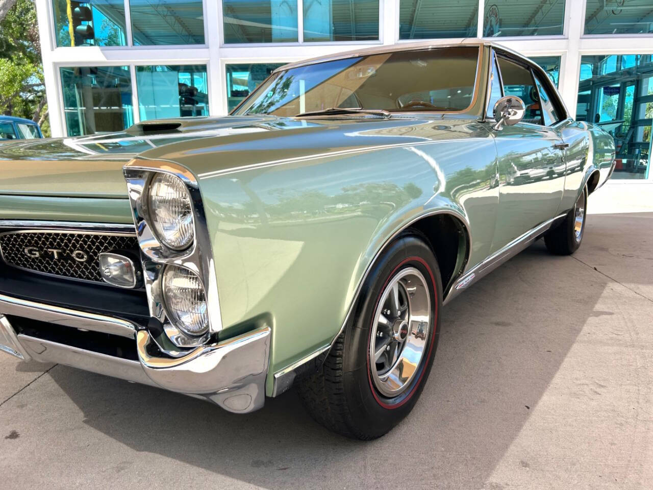 Pontiac-GTO-1967-Convertible-9