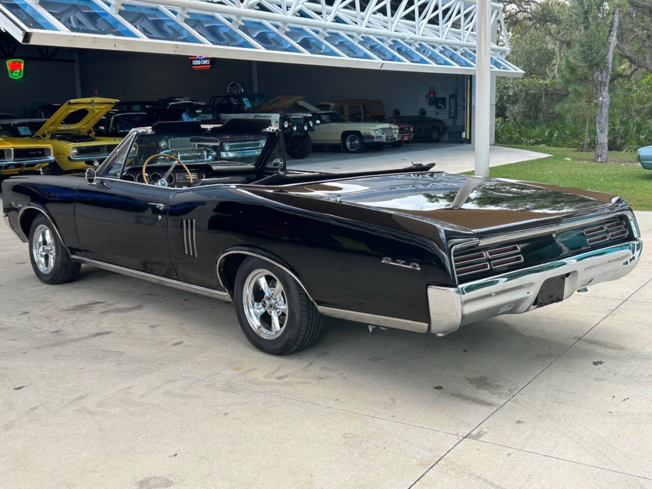 Pontiac-GTO-1967-Convertible-9