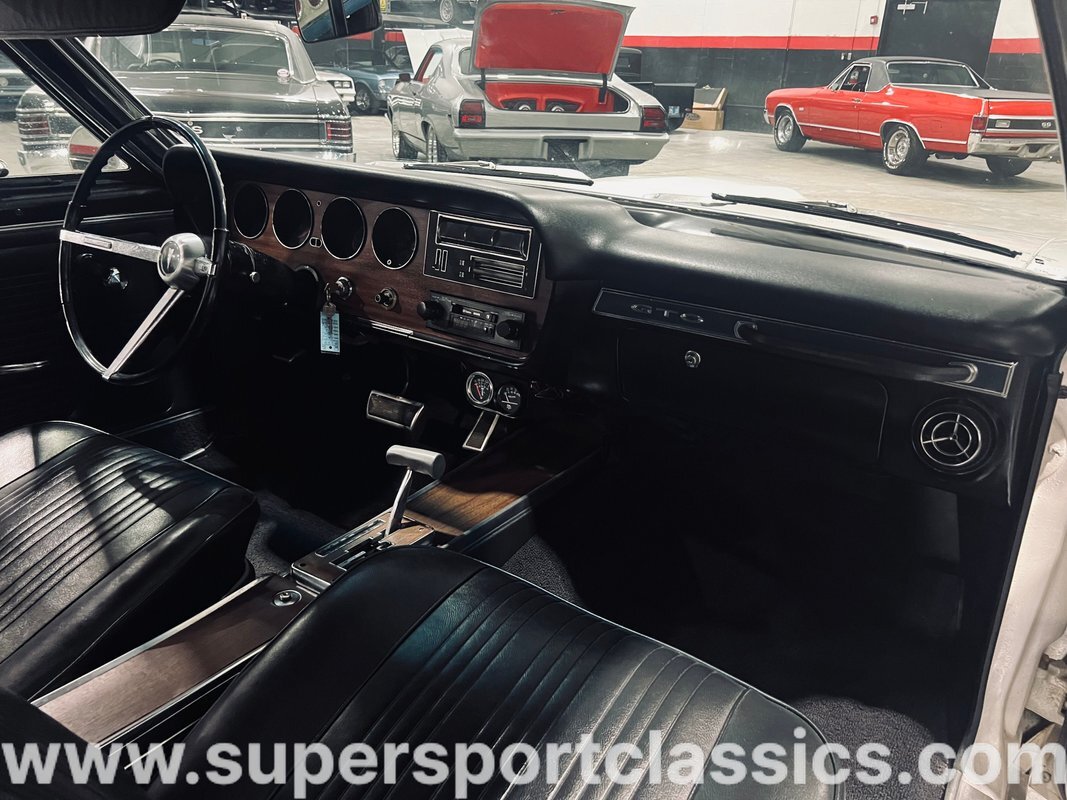 Pontiac-GTO-1967-Coupe-19
