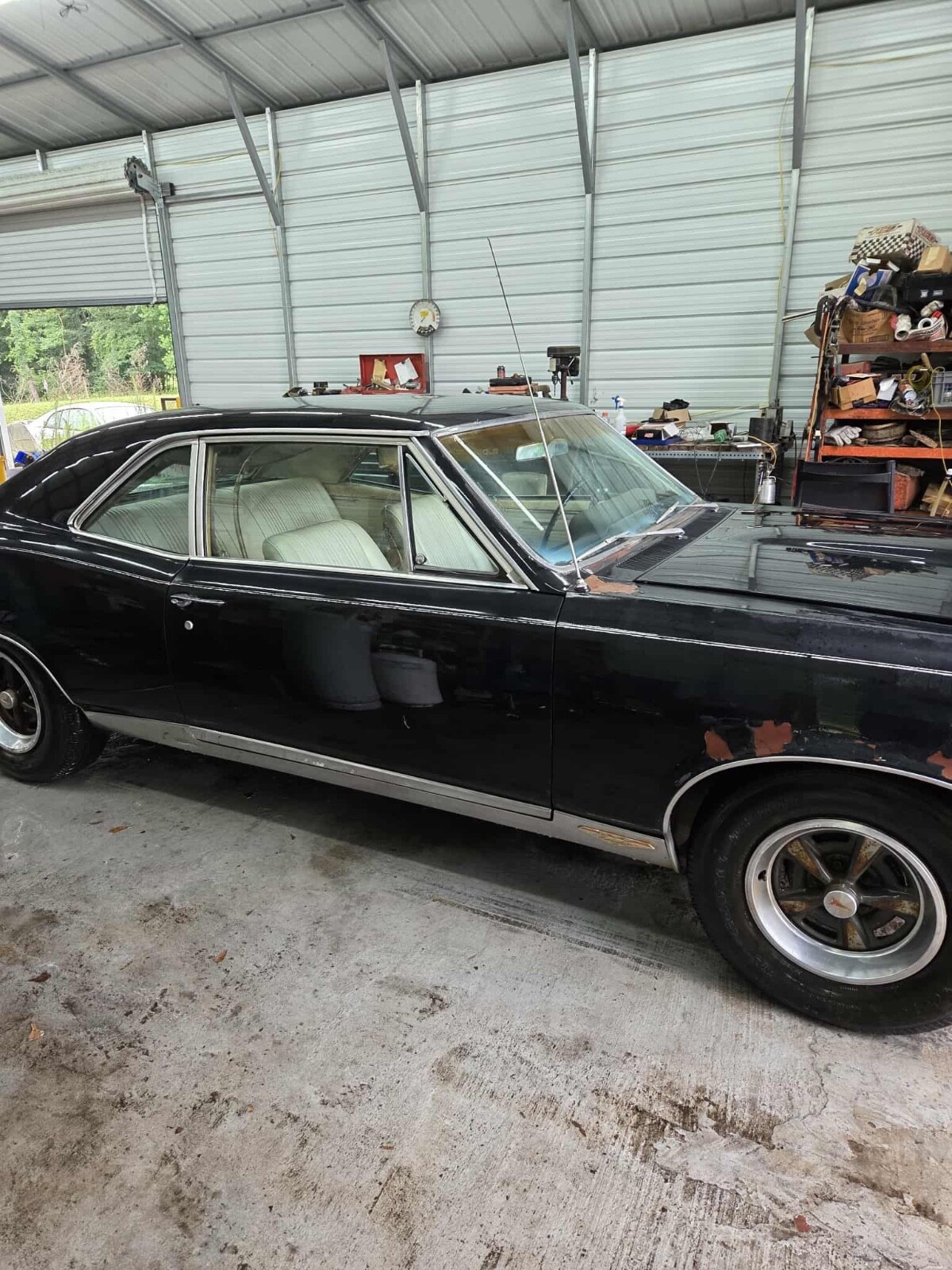 Pontiac-GTO-1967-Coupe-2