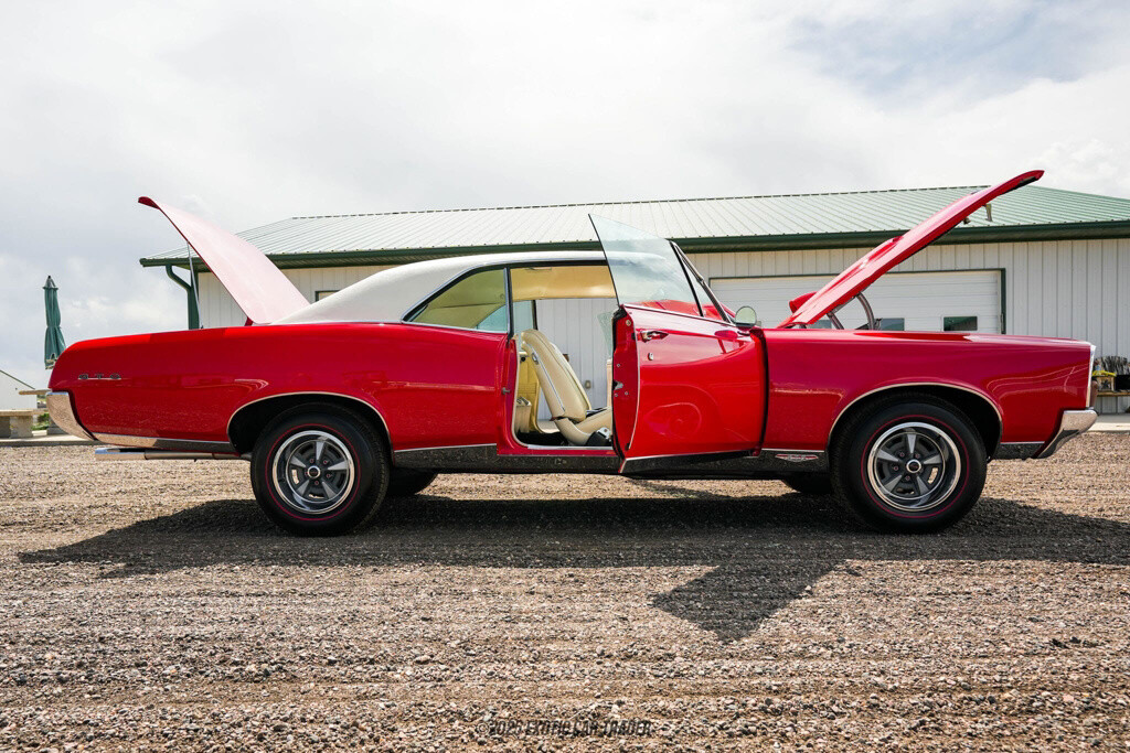 Pontiac-GTO-1967-Coupe-22