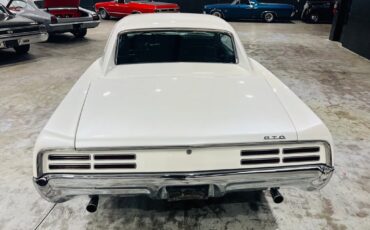Pontiac-GTO-1967-Coupe-4