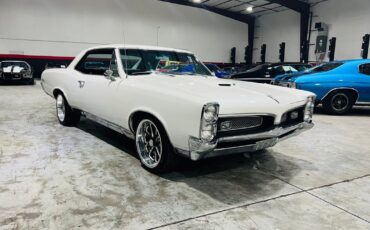 Pontiac-GTO-1967-Coupe-7