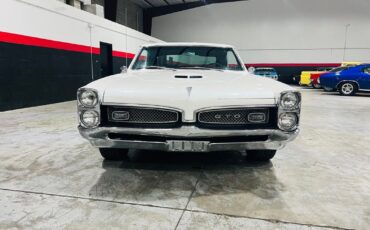 Pontiac-GTO-1967-Coupe-8