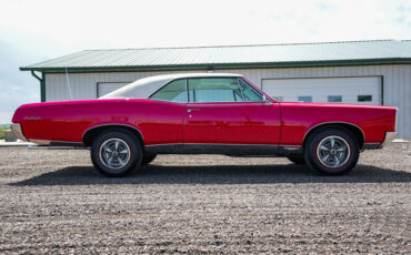 Pontiac-GTO-1967-Coupe-9
