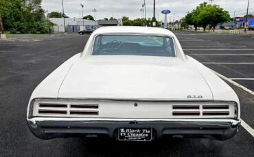 Pontiac-GTO-1967-Custom-Coupe-5