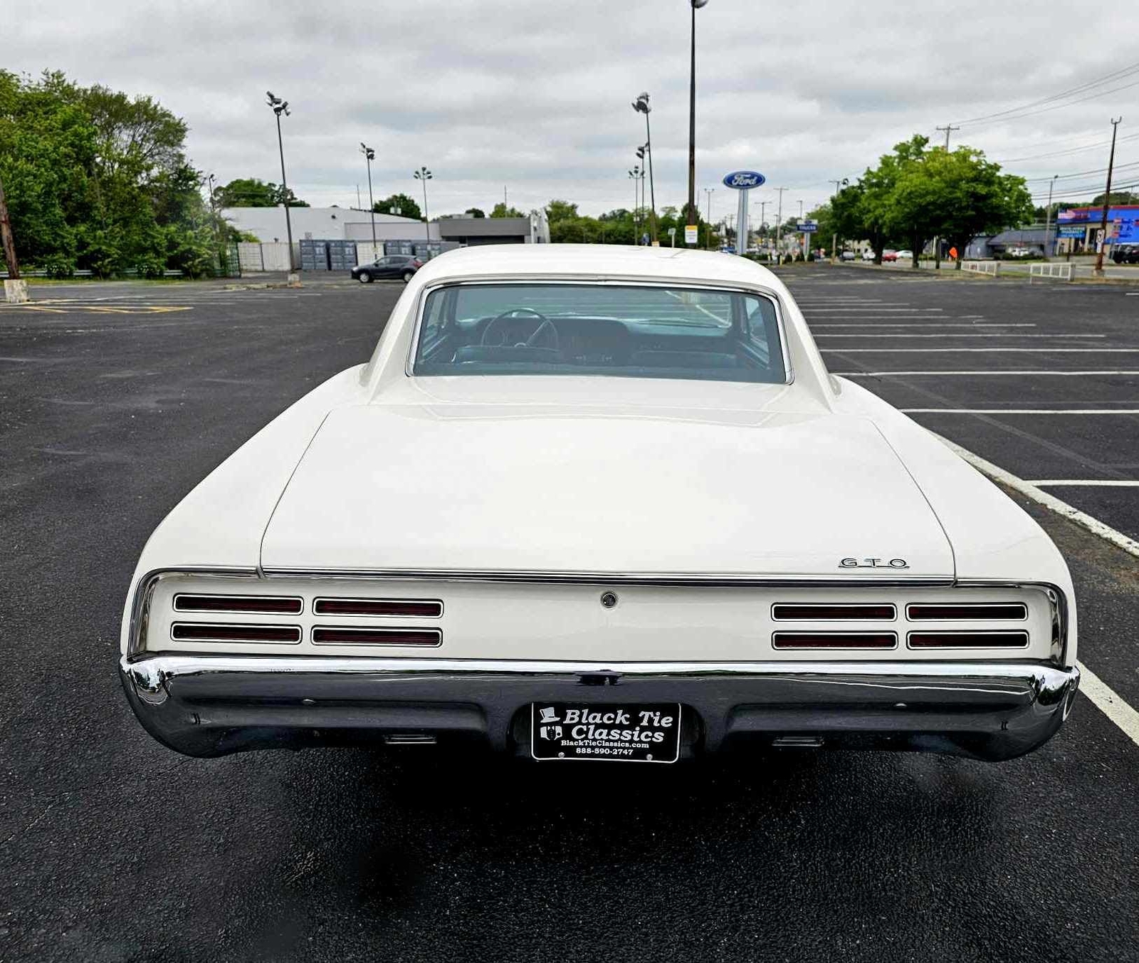 Pontiac-GTO-1967-Custom-Coupe-5