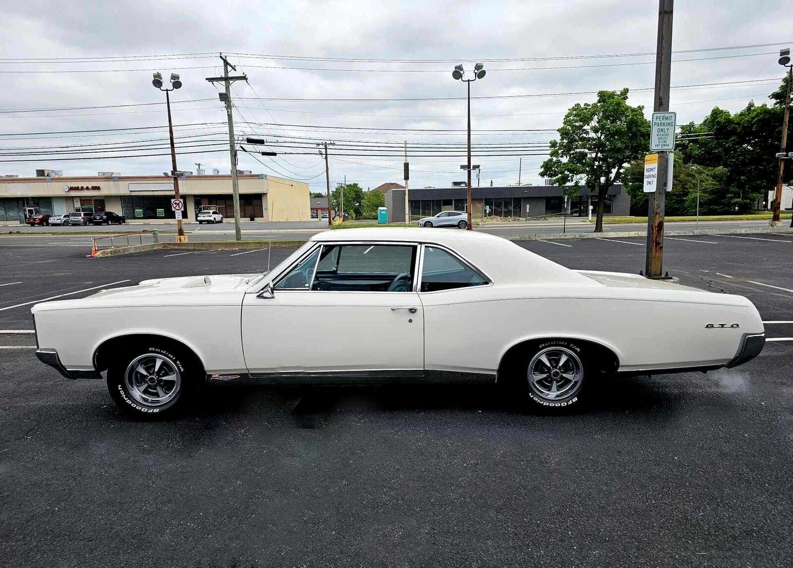 Pontiac-GTO-1967-Custom-Coupe-7