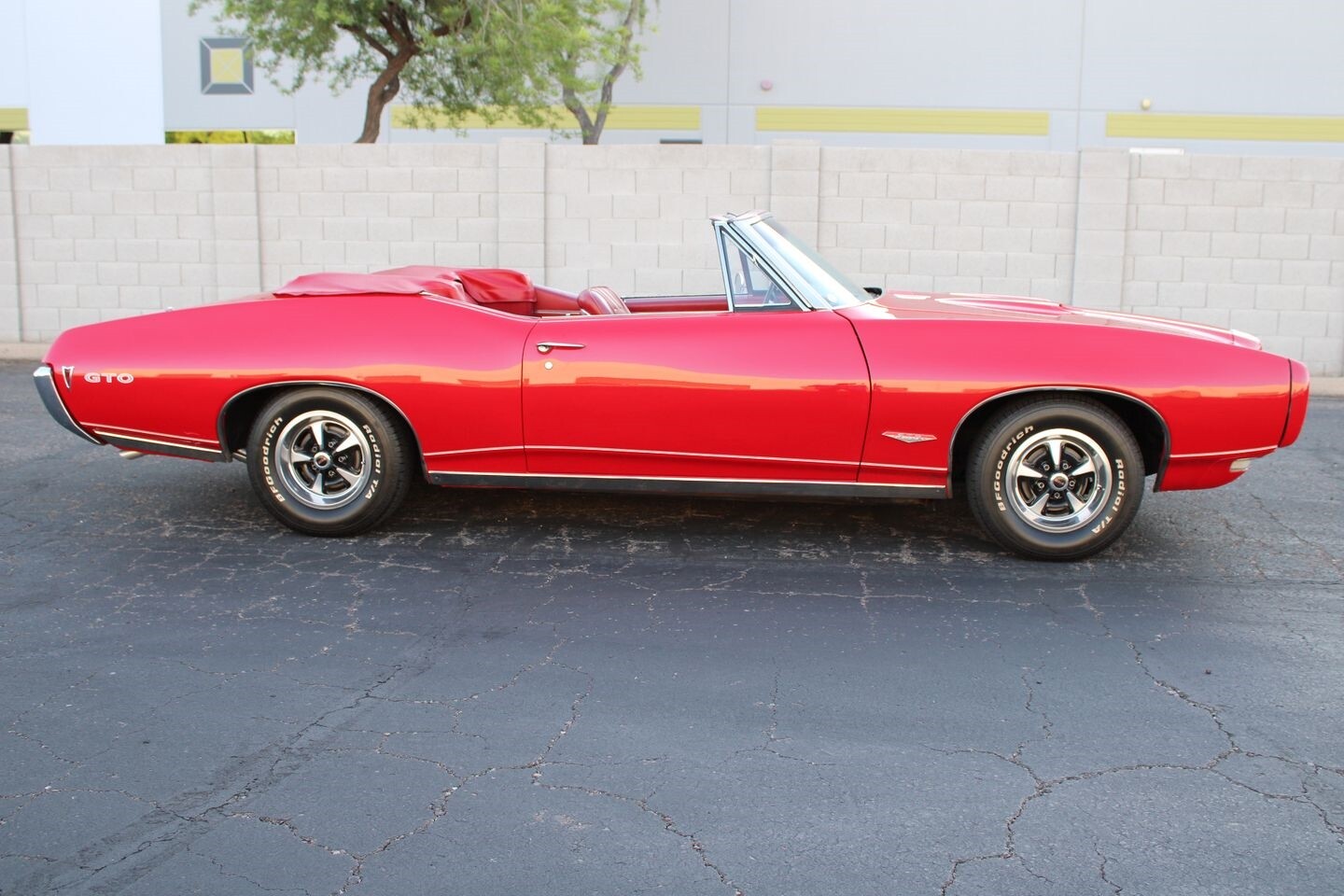 Pontiac-GTO-1968-Convertible-12