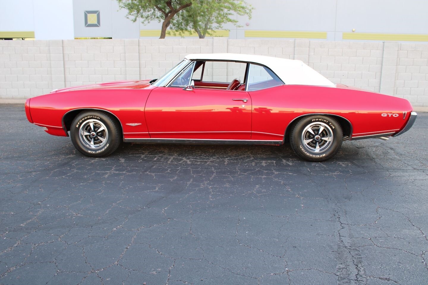 Pontiac-GTO-1968-Convertible-7