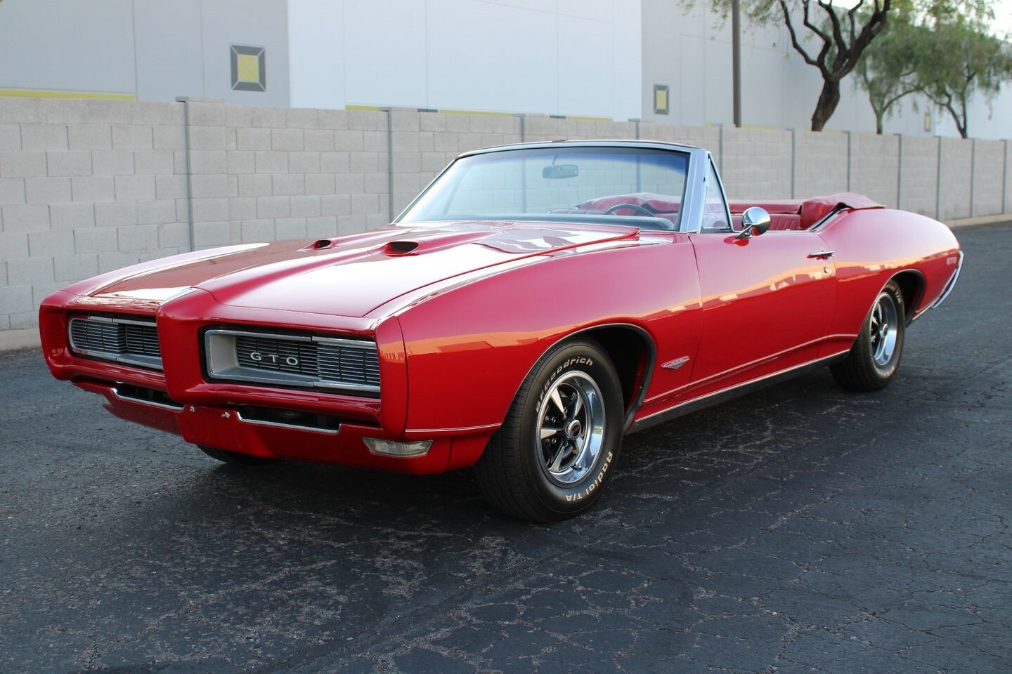 Pontiac-GTO-1968-Convertible-9