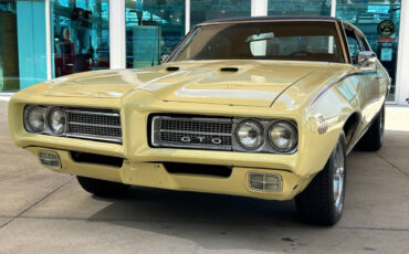 Pontiac-GTO-1969