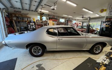 Pontiac-GTO-1969-Coupe-1