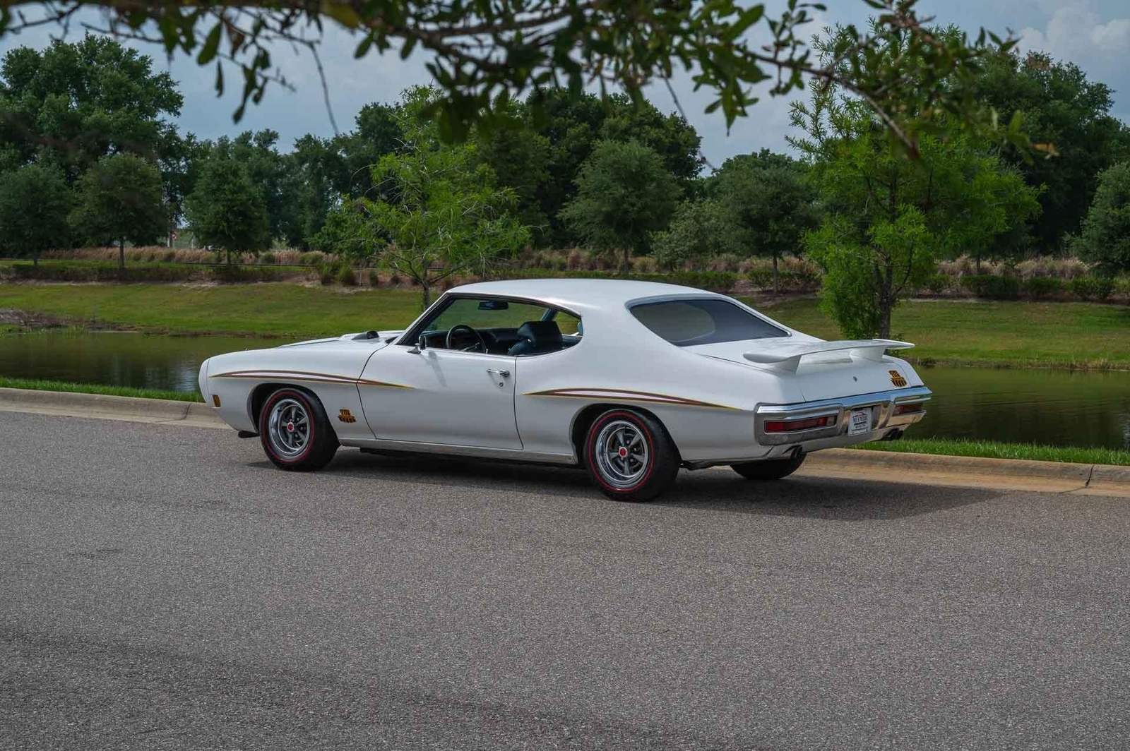 Pontiac-GTO-1970-2-Door-23