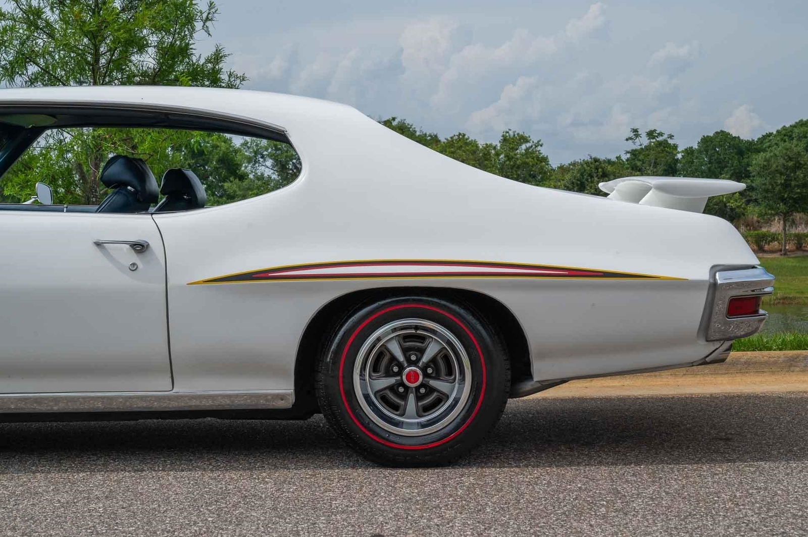 Pontiac-GTO-1970-2-Door-26